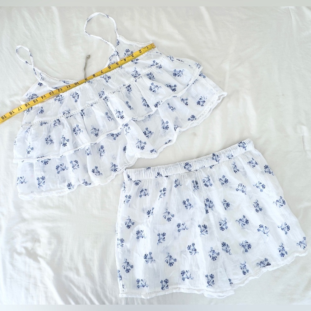 NWOT Joie Sleep Tank/Shorts Pajama Set - White/Blue Floral - Size M - Picture 7 of 11